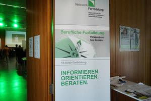 Berufliche Fortbildung stand beim Weiterbildungstag Ostwürttemberg in Aalen im Fokus verschiedener Unternehmen. | Foto: Schroem