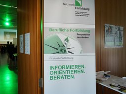 Berufliche Fortbildung stand beim Weiterbildungstag Ostwürttemberg in Aalen im Fokus verschiedener Unternehmen.