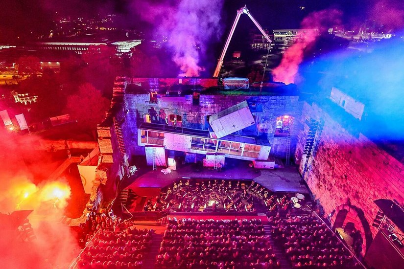 SPONSORING BIS 2023 VERLÄNGERT: Die Opernfestspiele dürfen sich auch in den nächsten beiden Jahren über das finanzielle Engagement der Firma Voith freuen.