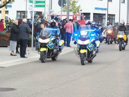 Die Polizei am Start des Korso | Foto: Horst Adam