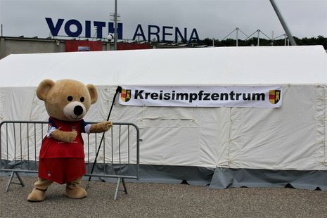 Am kommenden Samstag findet erneut eine gemeinsame Impfaktion des Kreisimpfzentrums und des 1. FC Heidenheim statt.